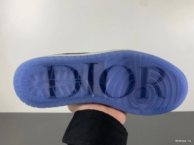 1 Low CV0343-100 Air Dior  Jordan x  0818